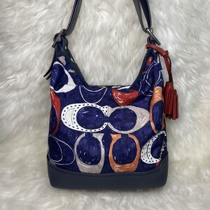 Coach Legacy Heritage Signature C Print Duffle 19946